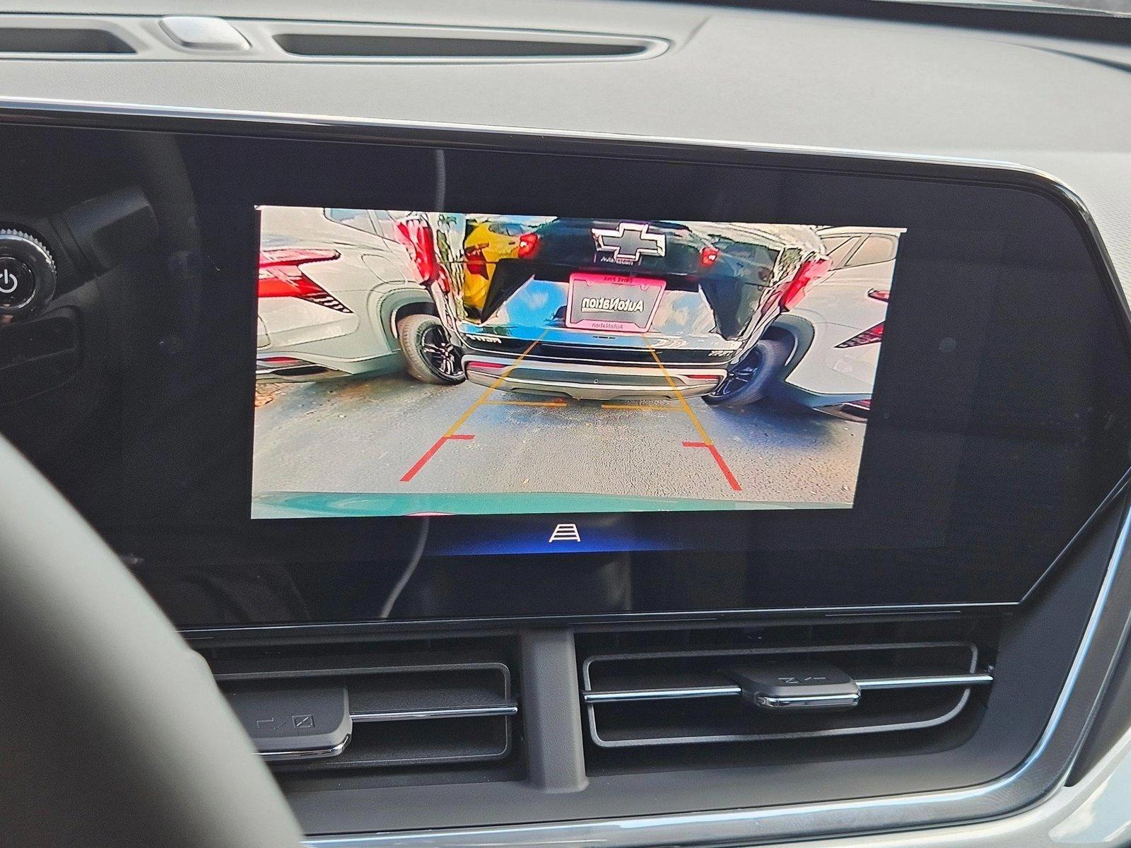 2025 Chevrolet Trax Vehicle Photo in GREENACRES, FL 33463-3207