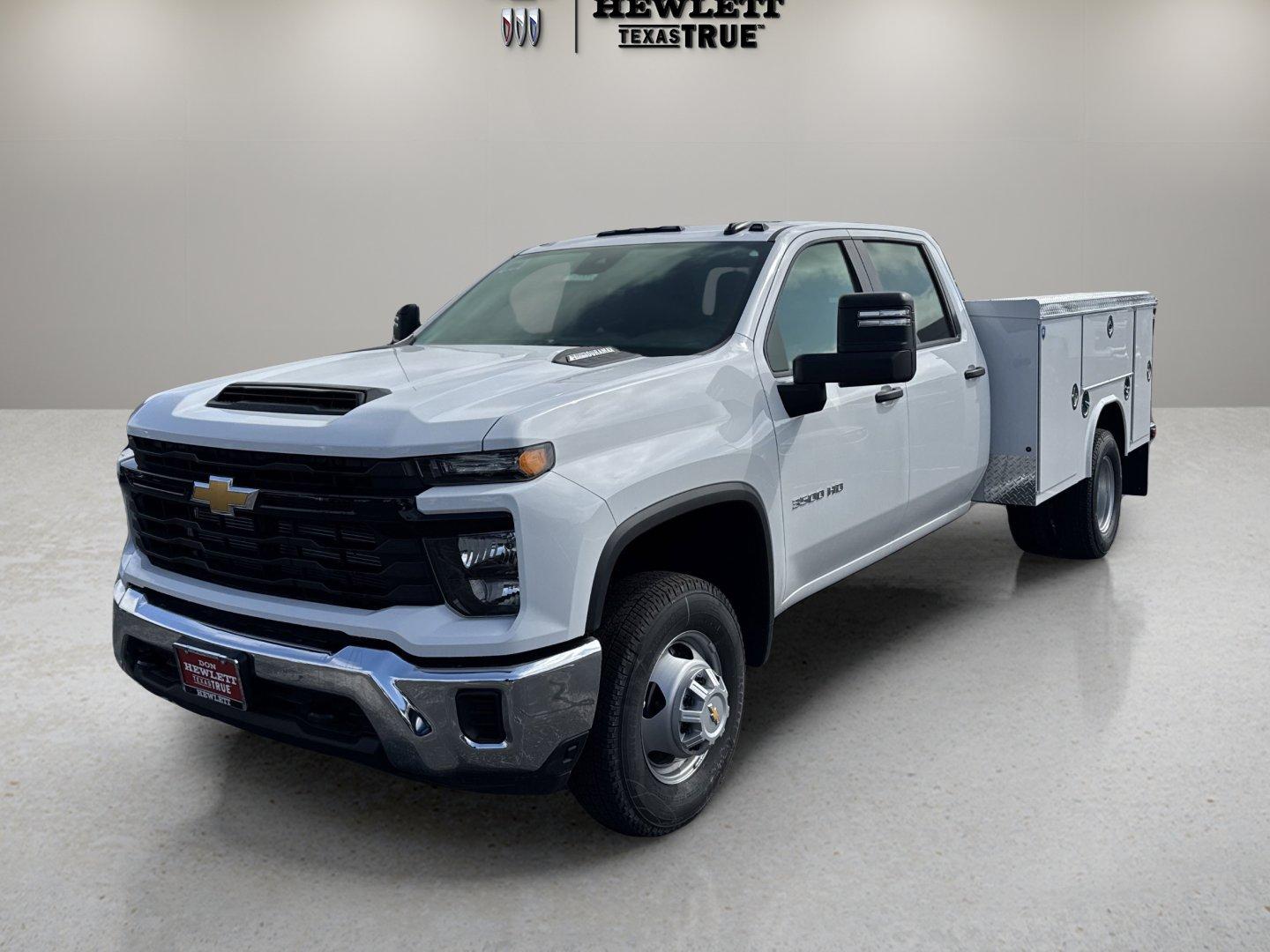 2025 Chevrolet Silverado 3500 HD Chassis Cab Vehicle Photo in GEORGETOWN, TX 78626-7508
