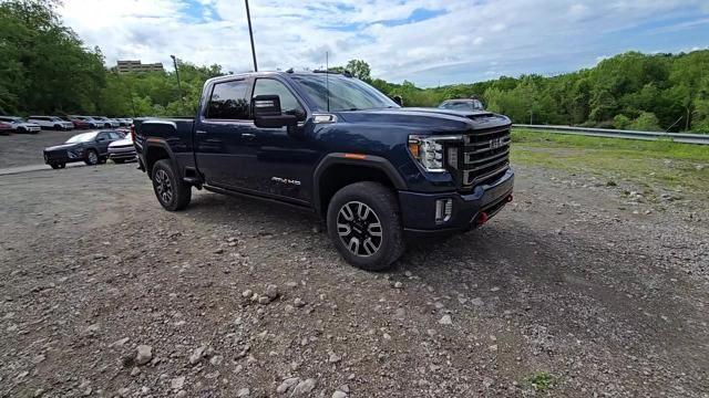 2021 GMC Sierra 2500 HD Vehicle Photo in Pleasant Hills, PA 15236