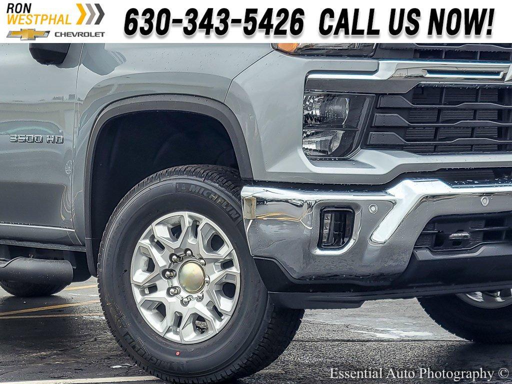 2025 Chevrolet Silverado 3500 HD Vehicle Photo in AURORA, IL 60503-9326