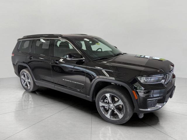 2025 Jeep Grand Cherokee L Vehicle Photo in Oshkosh, WI 54901