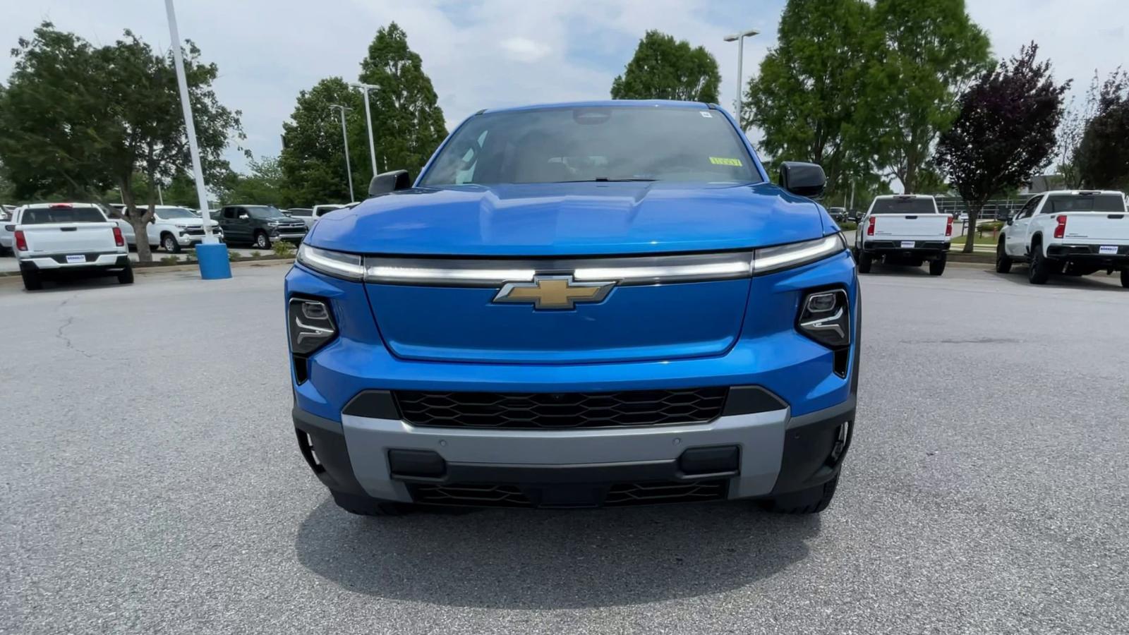 2025 Chevrolet Silverado EV Vehicle Photo in BENTONVILLE, AR 72712-4322
