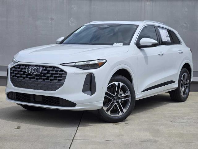 2025 Audi Q5 Vehicle Photo in SUGAR LAND, TX 77478