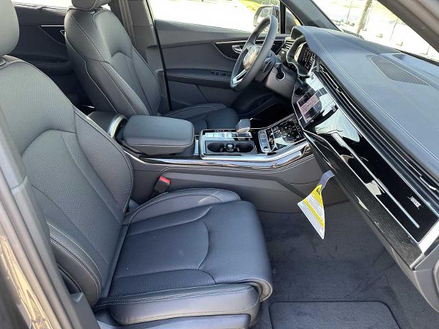 2025 Audi Q7 Vehicle Photo in HOUSTON, TX 77090