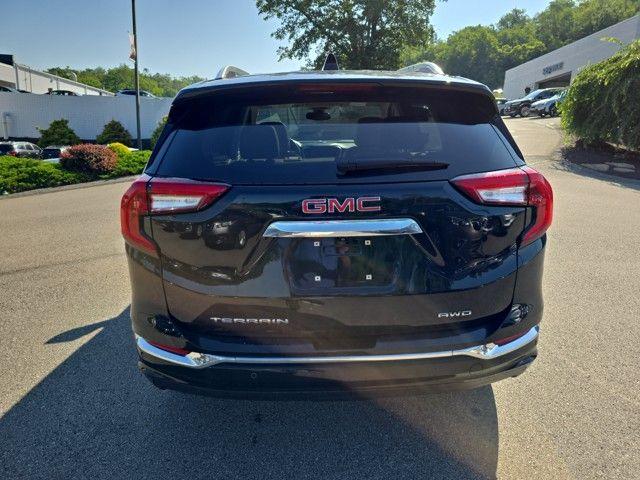 2024 GMC Terrain Vehicle Photo in Pleasant Hills, PA 15236