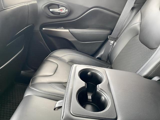 2019 Jeep Cherokee Vehicle Photo in APPLETON, WI 54914-8833