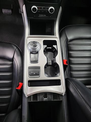2024 Ford Edge Vehicle Photo in Neenah, WI 54956