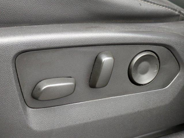 2023 Chevrolet Silverado 1500 Vehicle Photo in BRUNSWICK, GA 31525-1881