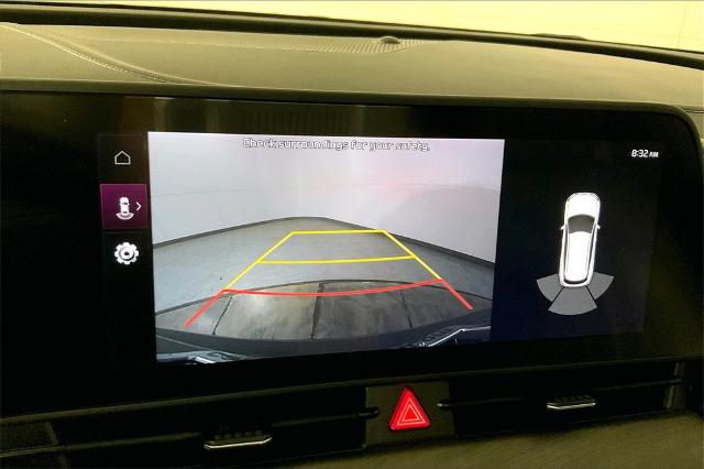 2023 Kia Sportage Vehicle Photo in Lees Summit, MO 64086