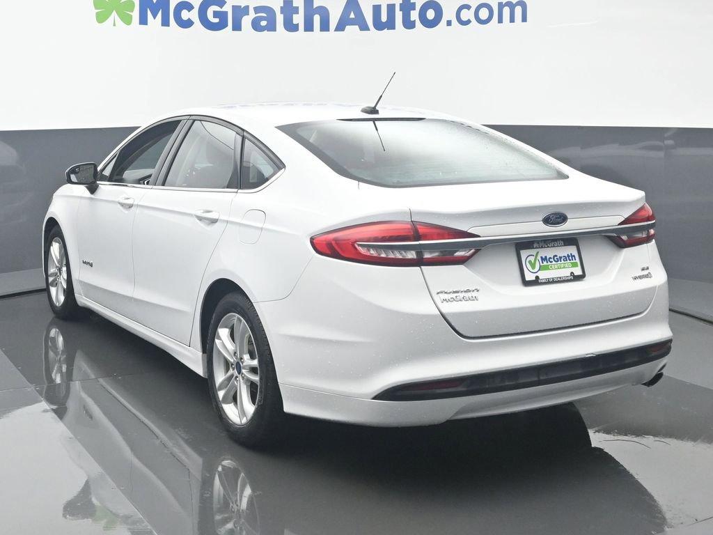 2018 Ford Fusion Hybrid Vehicle Photo in Cedar Rapids, IA 52402