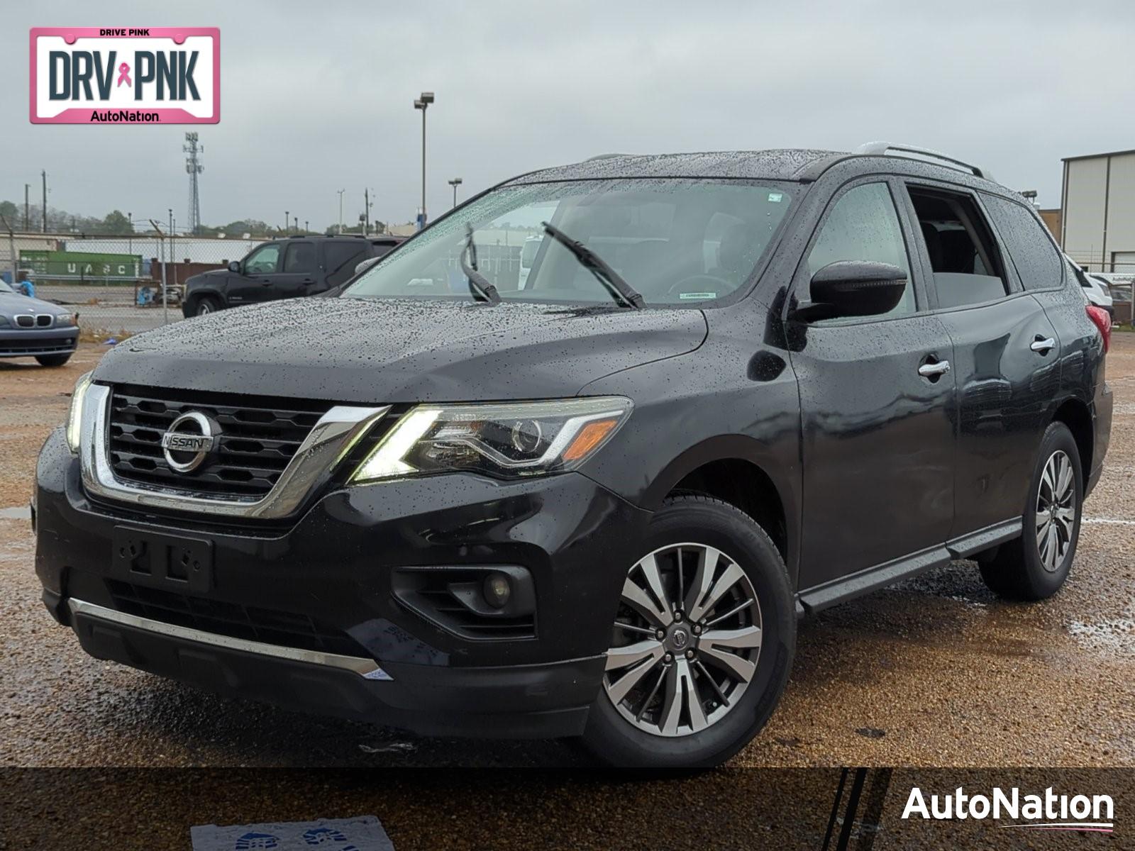 2019 Nissan Pathfinder Vehicle Photo in MEMPHIS, TN 38115-1503