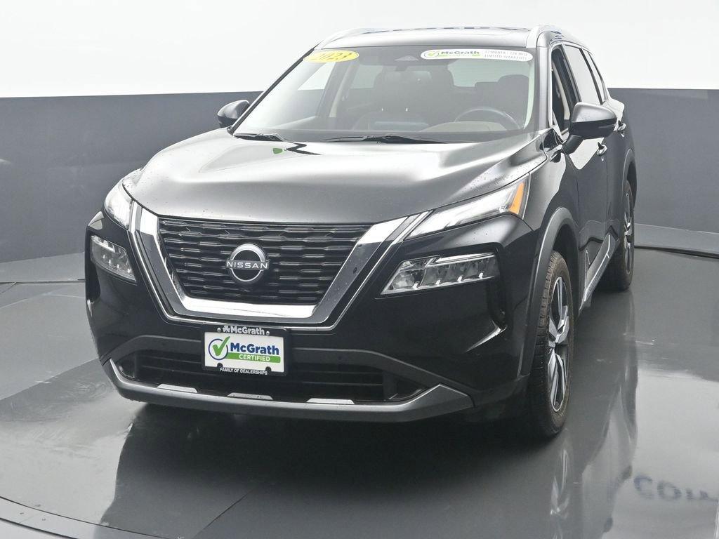2023 Nissan Rogue Vehicle Photo in Marion, IA 52302