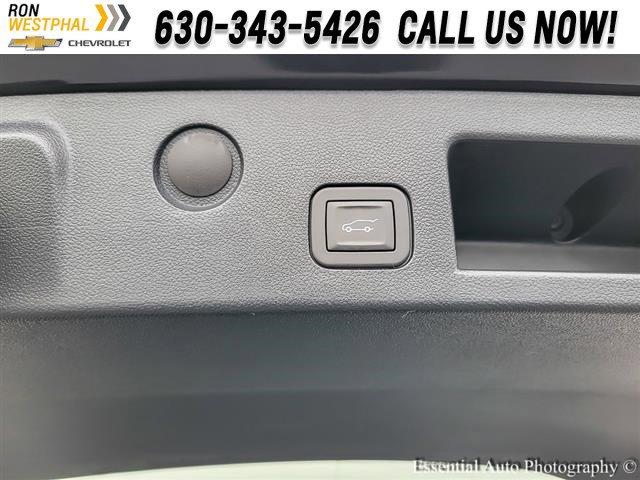 2025 Chevrolet Equinox Vehicle Photo in AURORA, IL 60503-9326