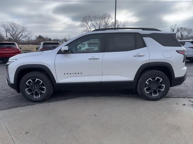 2025 Chevrolet Equinox Vehicle Photo in MANHATTAN, KS 66502-5036