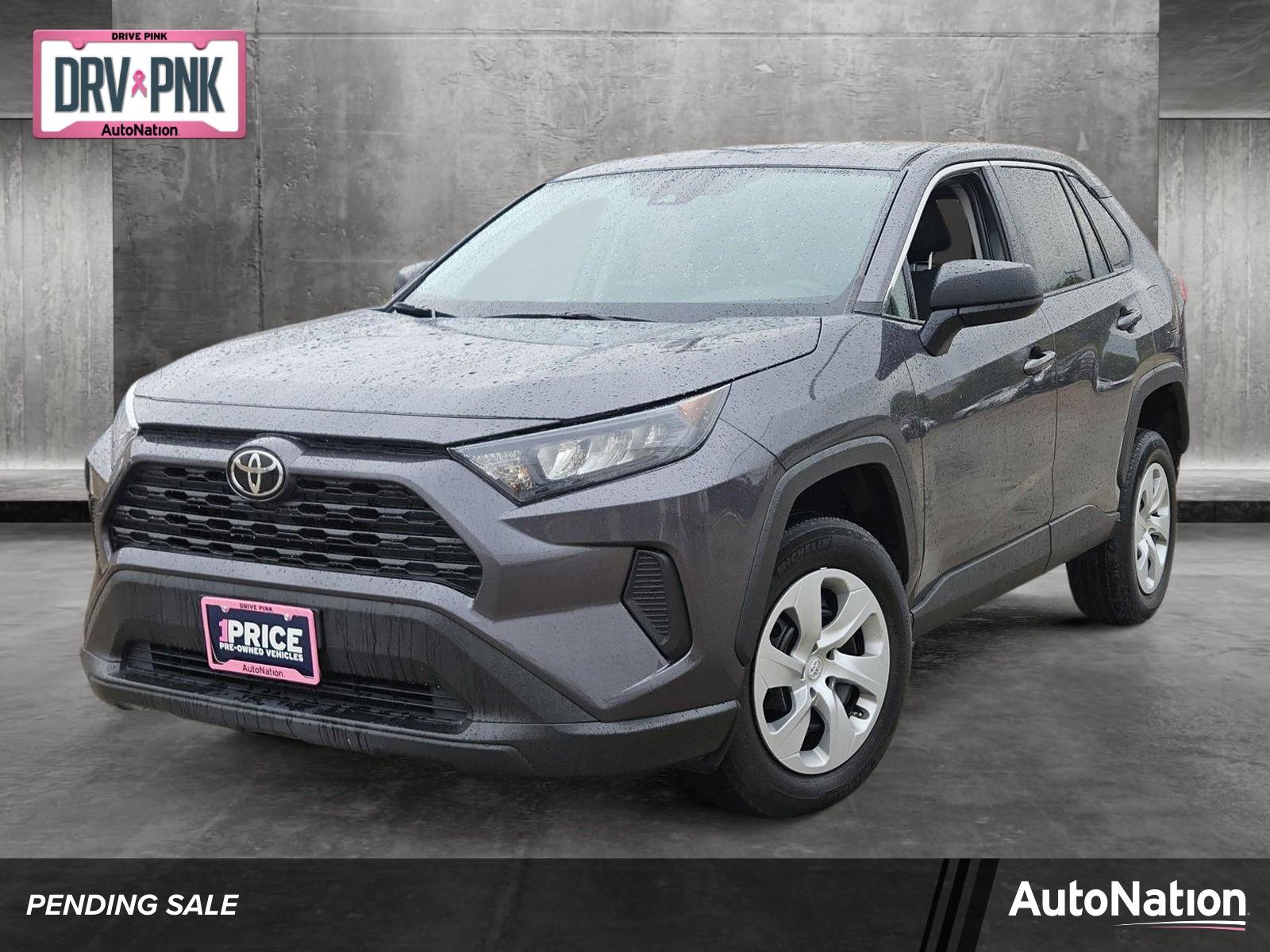 2022 Toyota RAV4 Vehicle Photo in NORTH RICHLAND HILLS, TX 76180-7199