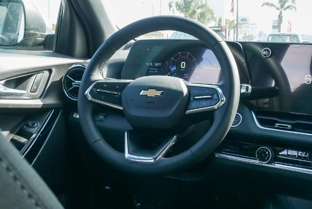 2025 Chevrolet Equinox Vehicle Photo in VENTURA, CA 93003-8585