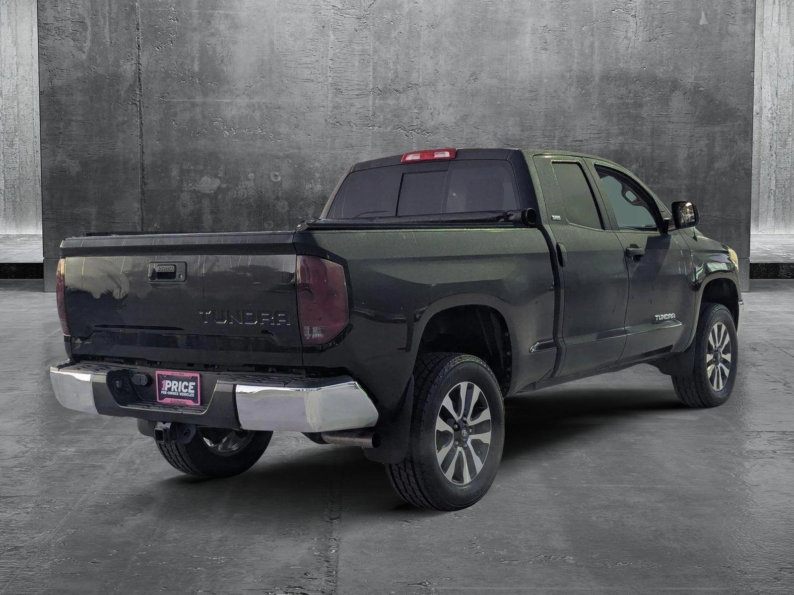 2018 Toyota Tundra 2WD Vehicle Photo in Davie, FL 33331