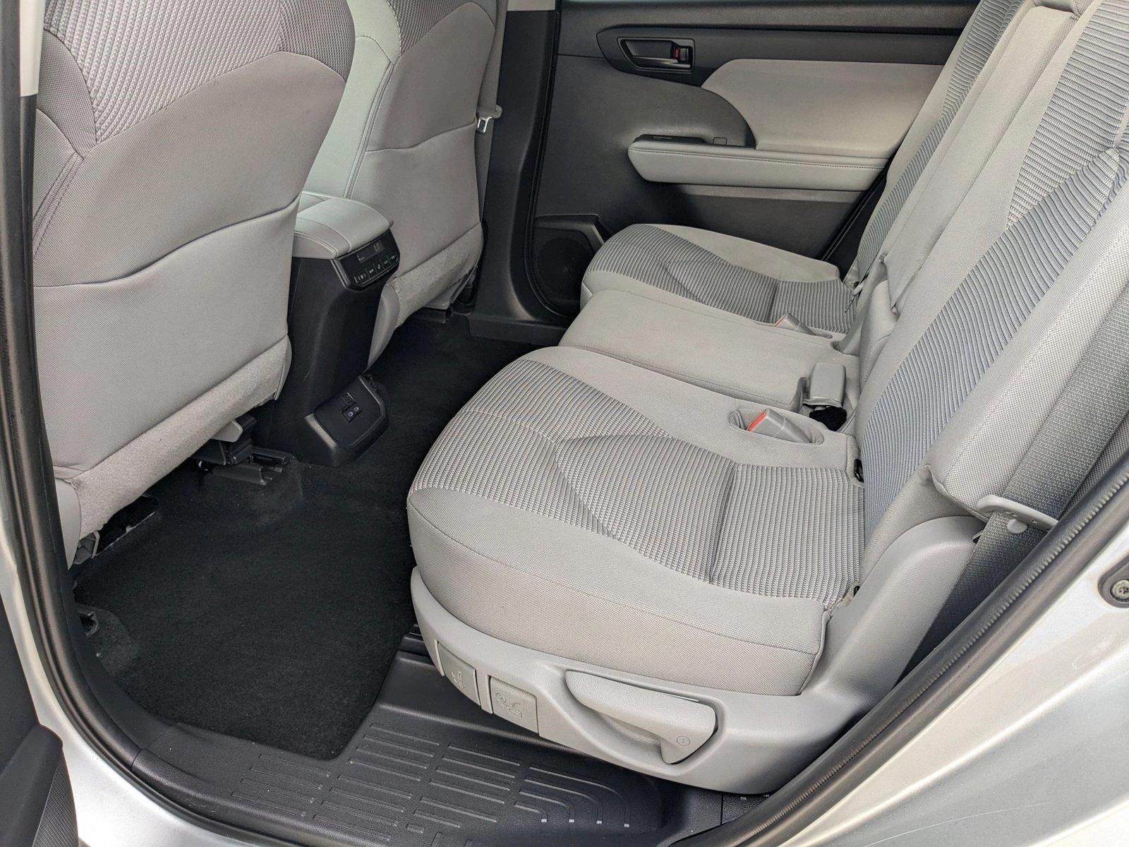 2022 Toyota Highlander Vehicle Photo in Davie, FL 33331