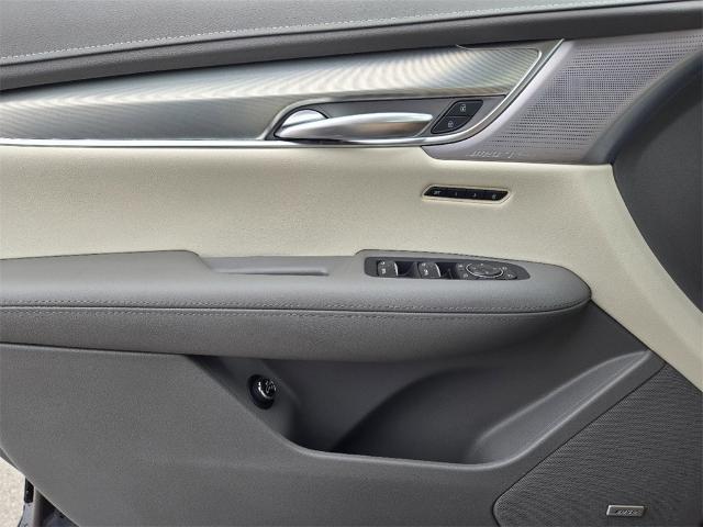 2025 Cadillac XT5 Vehicle Photo in Oklahoma City, OK 73114
