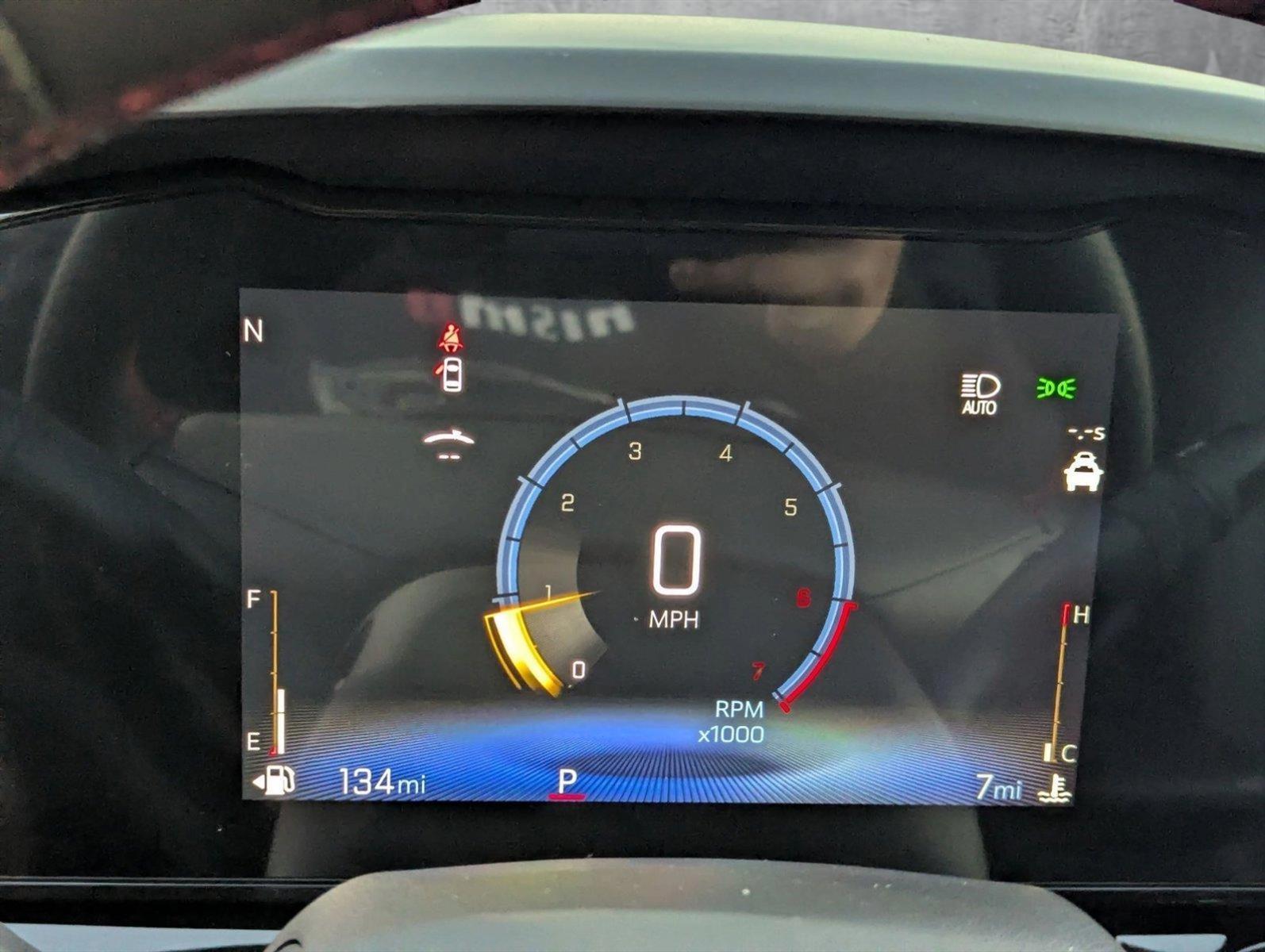 2025 Chevrolet Trax Vehicle Photo in GREENACRES, FL 33463-3207