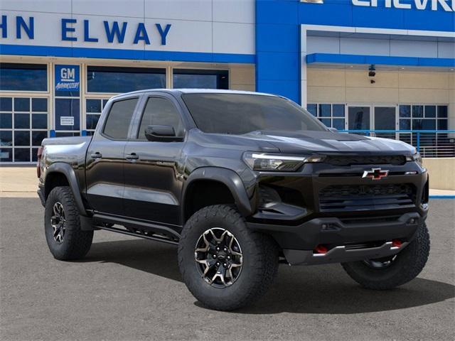 2025 Chevrolet Colorado Vehicle Photo in ENGLEWOOD, CO 80113-6708