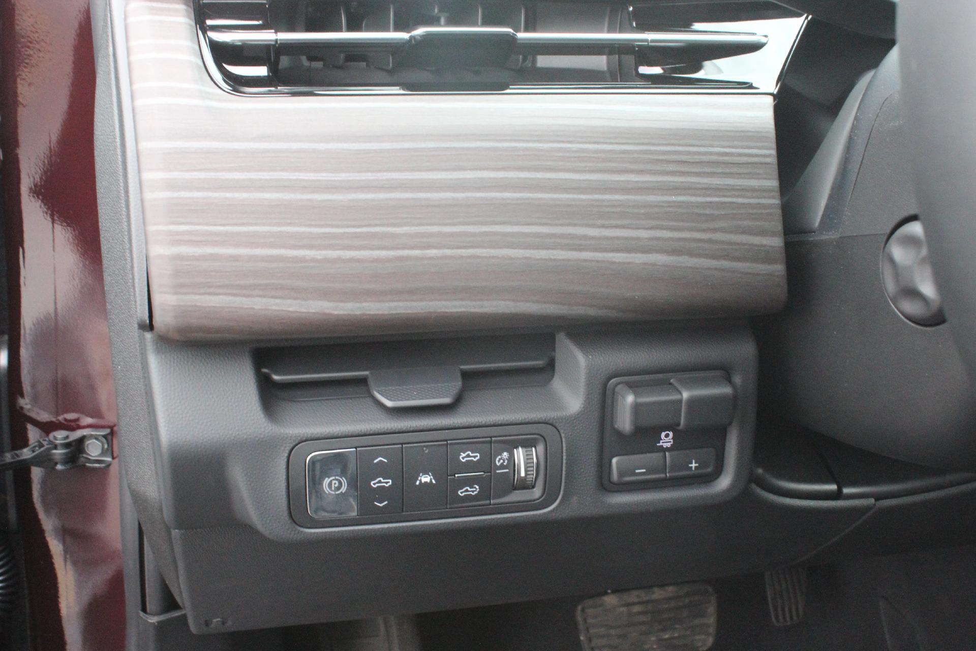 2025 GMC Sierra EV Vehicle Photo in AURORA, CO 80012-4011
