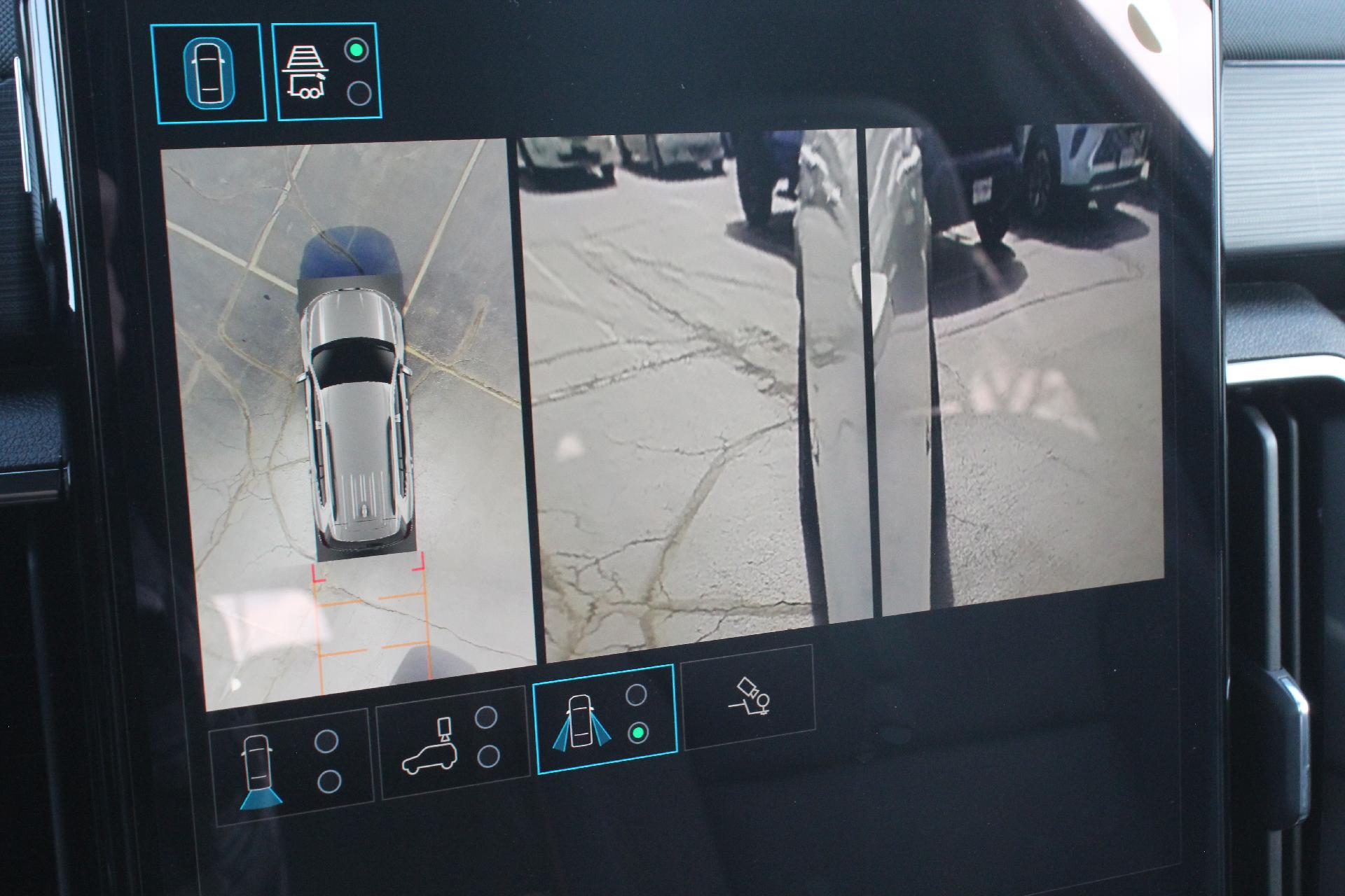 2025 GMC Acadia Vehicle Photo in AURORA, CO 80012-4011