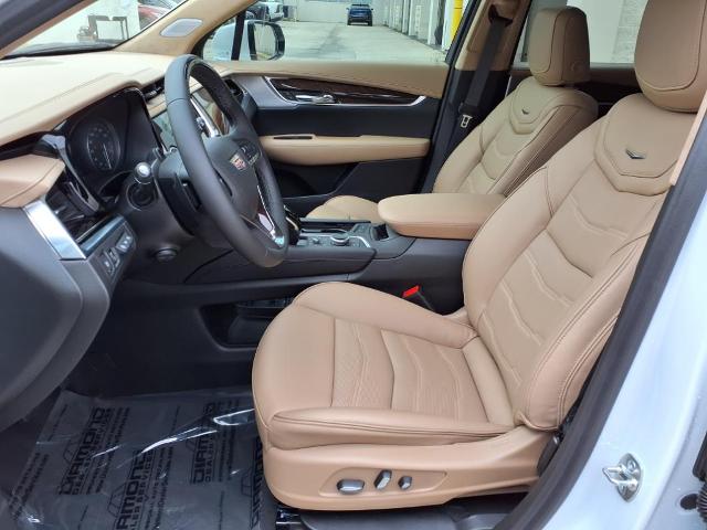 2025 Cadillac XT6 Vehicle Photo in TAMPA, FL 33612-3404