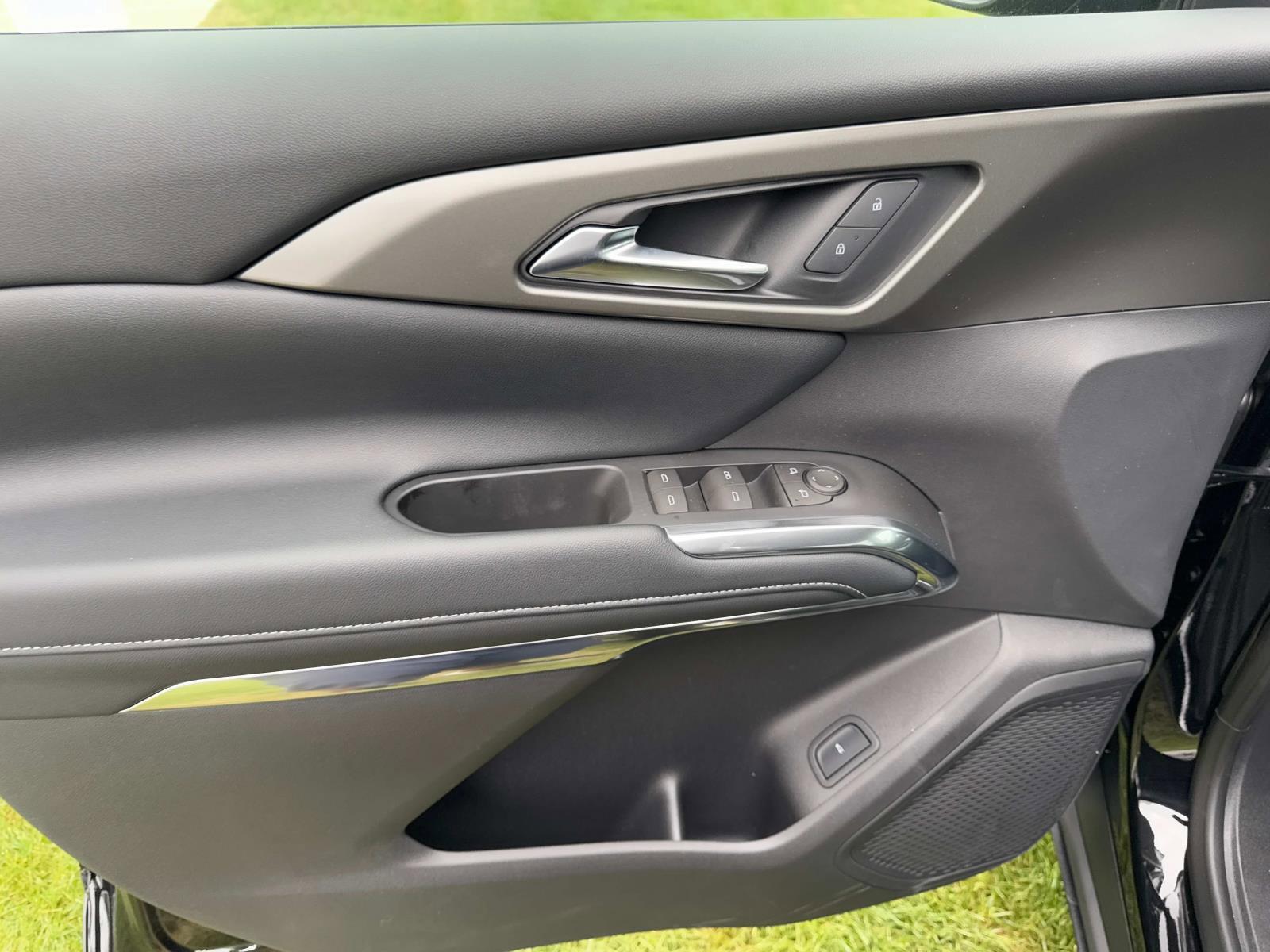 2025 Chevrolet Traverse Vehicle Photo in LOS ANGELES, CA 90007-3794