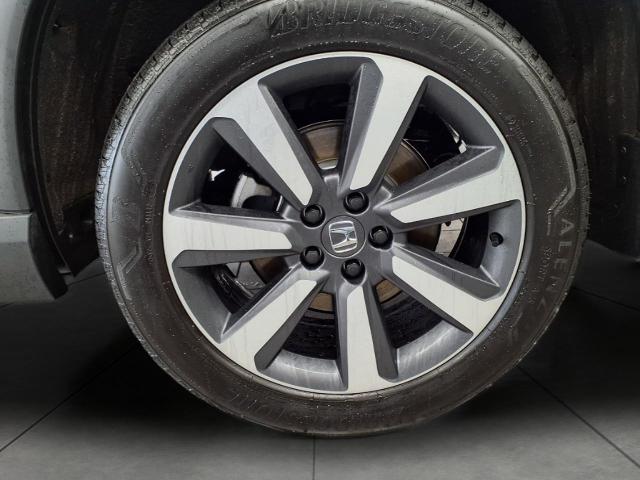 2025 Honda Pilot Vehicle Photo in Oshkosh, WI 54904