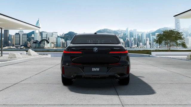 2025 BMW 750e xDrive Vehicle Photo in GRAPEVINE, TX 76051