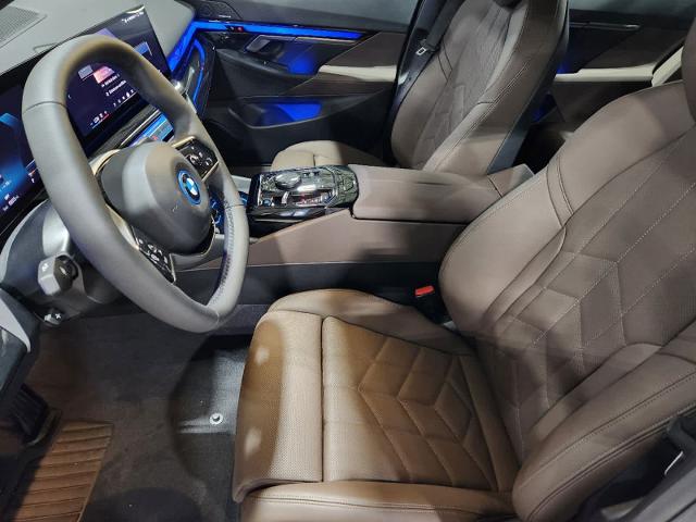 2025 BMW i5 Vehicle Photo in GRAPEVINE, TX 76051