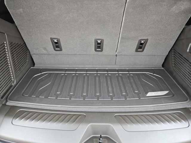 2025 GMC Yukon Vehicle Photo in DALLAS, TX 75209-3016