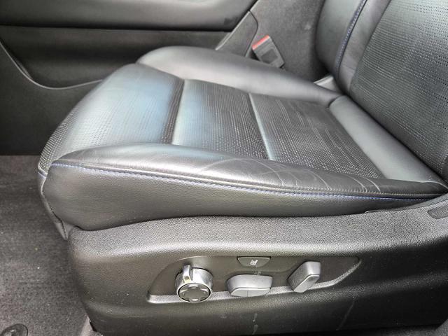 2024 Cadillac XT4 Vehicle Photo in DENTON, TX 76210-9321