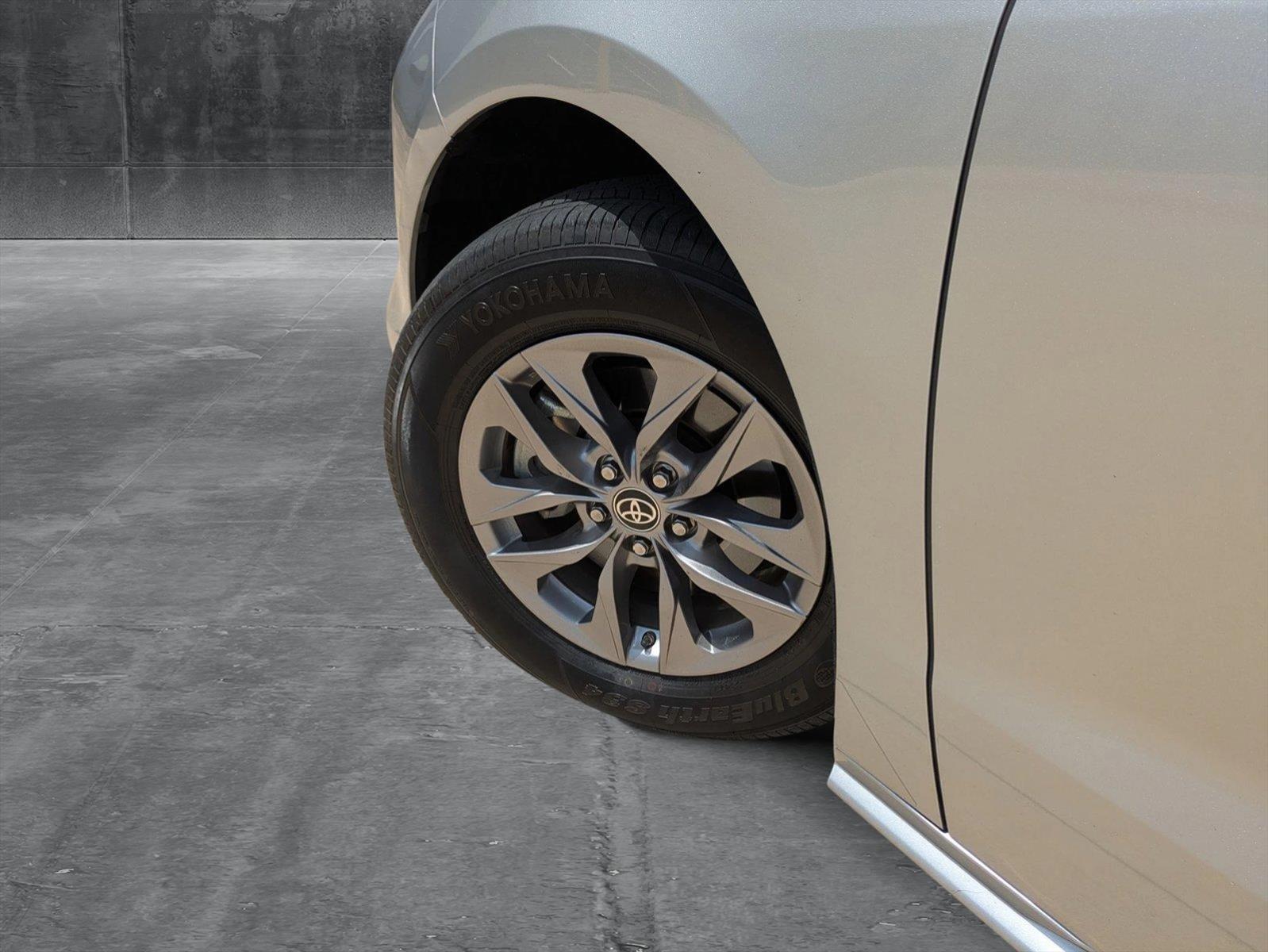2023 Toyota Sienna Vehicle Photo in Winter Park, FL 32792