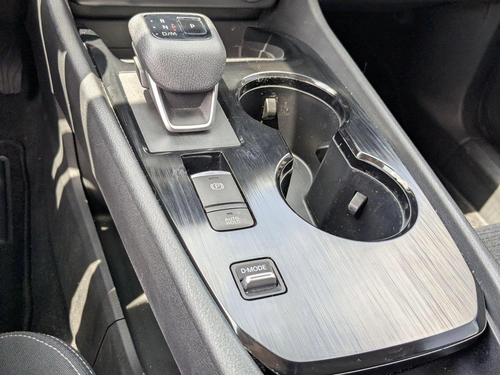 2023 Nissan Rogue Vehicle Photo in Pembroke Pines , FL 33084