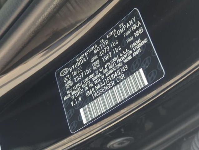 2023 Hyundai ELANTRA Hybrid Vehicle Photo in Merrillville, IN 46410