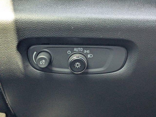 2023 Chevrolet Traverse Vehicle Photo in BRUNSWICK, GA 31525-1881