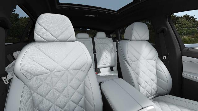 2026 BMW X6 xDrive40i Vehicle Photo in GRAPEVINE, TX 76051