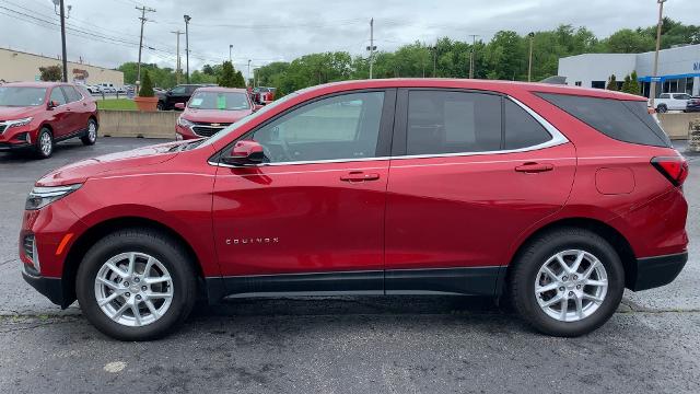 2022 Chevrolet Equinox Vehicle Photo in MOON TOWNSHIP, PA 15108-2571