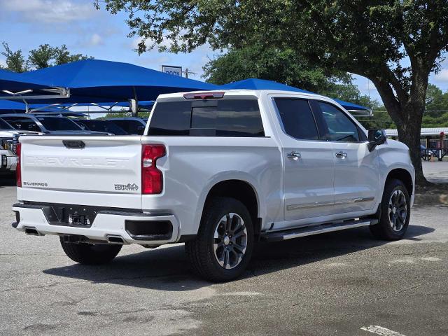 2022 Chevrolet Silverado 1500 Vehicle Photo in DENTON, TX 76210-9321