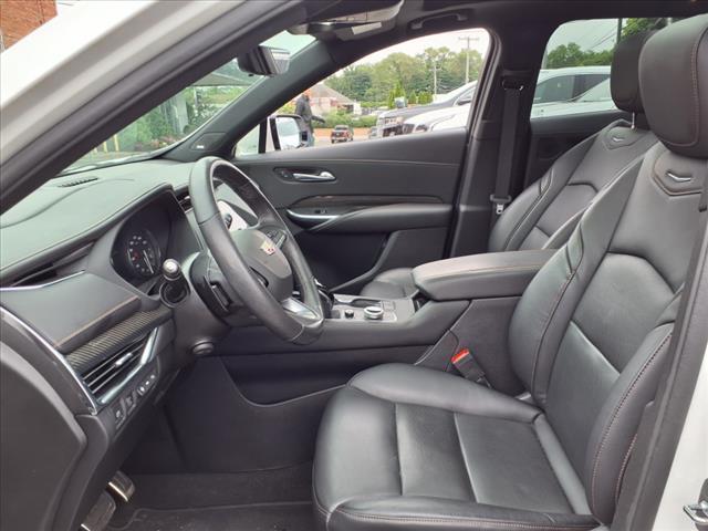 2023 Cadillac XT4 Vehicle Photo in SMITHTOWN, NY 11787-5023