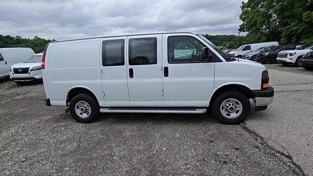 2023 GMC Savana Cargo Van Vehicle Photo in Pleasant Hills, PA 15236