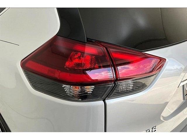 2019 Nissan Rogue Vehicle Photo in Grapevine, TX 76051