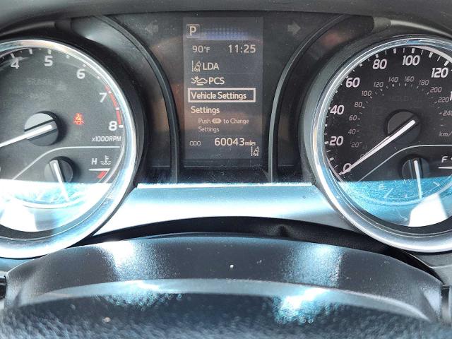 2019 Toyota Camry Vehicle Photo in DENTON, TX 76210-9321