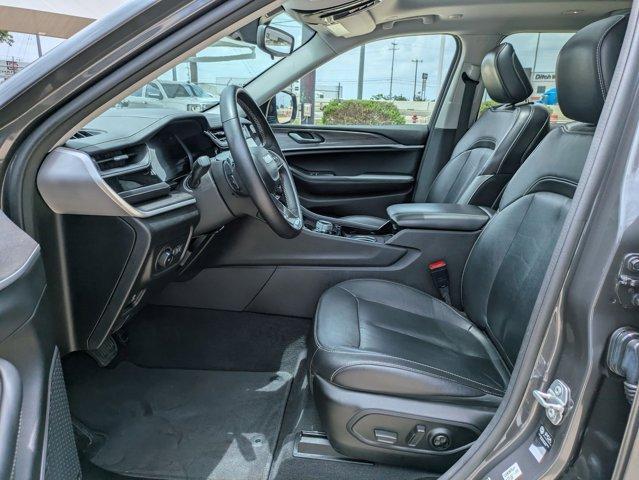 2022 Jeep Grand Cherokee L Vehicle Photo in SELMA, TX 78154-1460