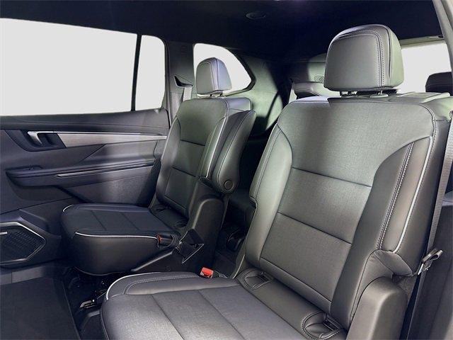 2025 Buick Enclave Vehicle Photo in PUYALLUP, WA 98371-4149