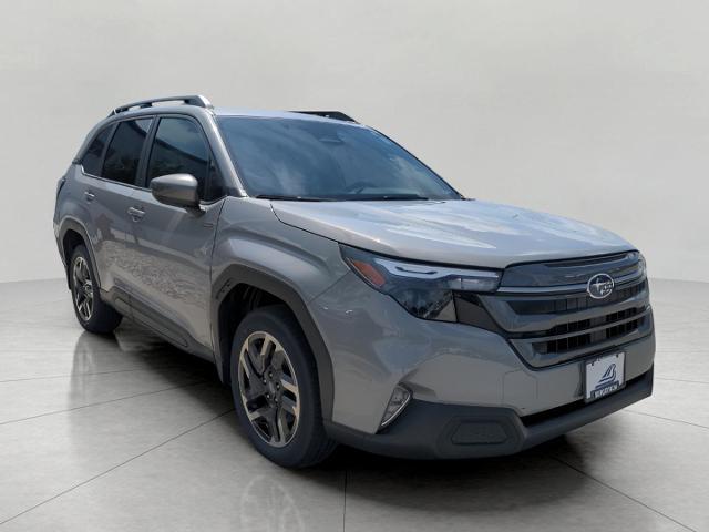2025 Subaru Forester Vehicle Photo in Green Bay, WI 54304