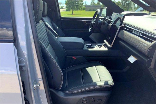 2025 GMC Sierra EV Vehicle Photo in TOPEKA, KS 66609-0000