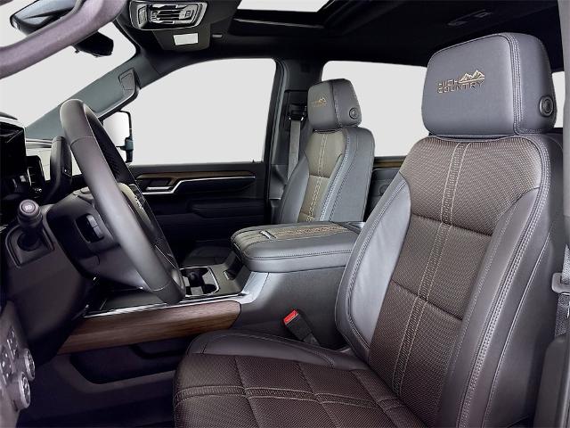 2025 Chevrolet Silverado 3500 HD Vehicle Photo in PUYALLUP, WA 98371-4149